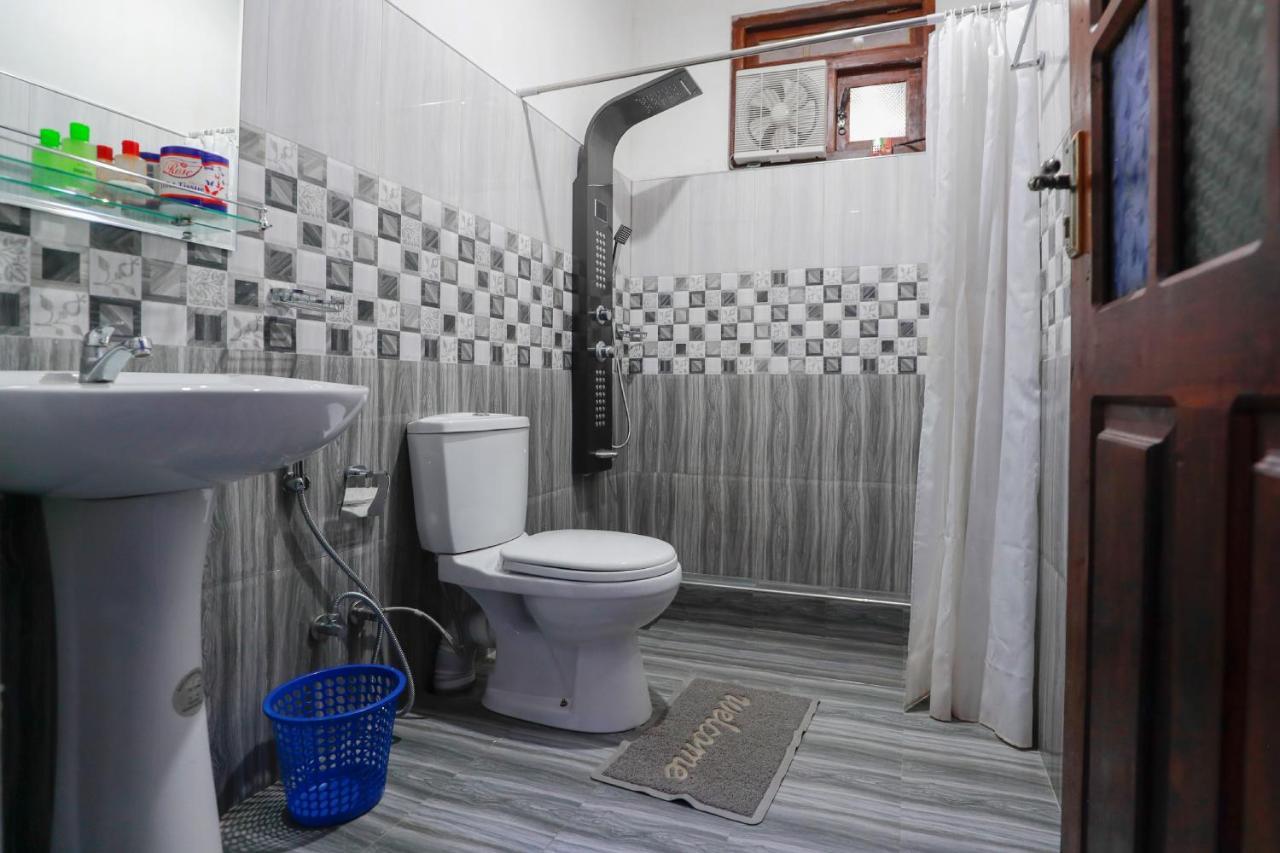 Zircon Ella Exterior foto